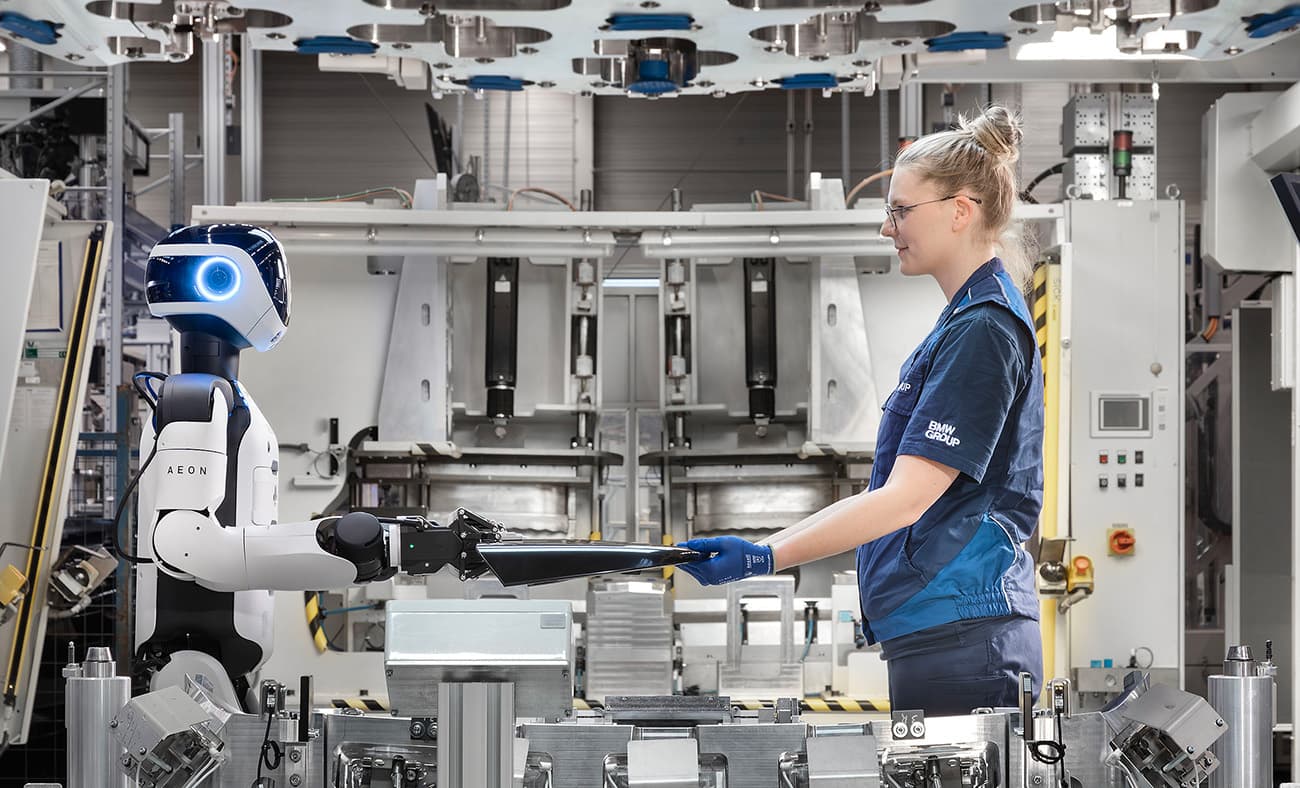 Hexagons AEON humanoider Roboter im BMW-Werk Leipzig